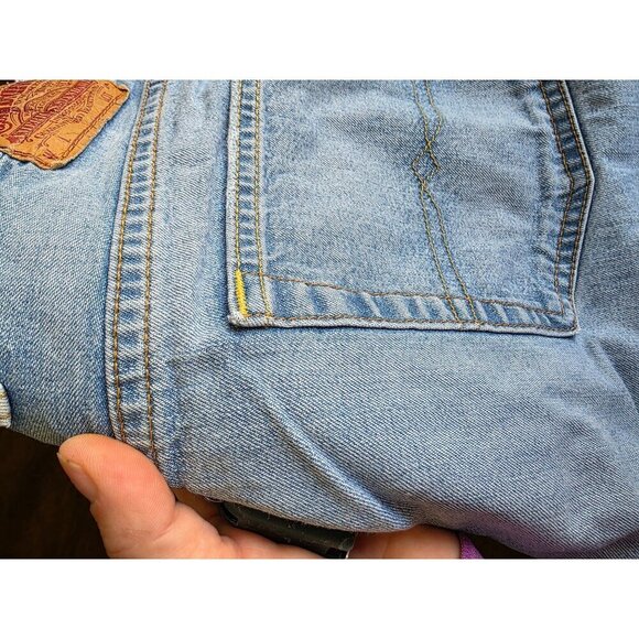 Lucky Brand Light Wash Denim Bootleg Jeans Size 38 Regular Length 100% Cotton Ma - Picture 11 of 16